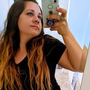 Meet your Posher, Stacey